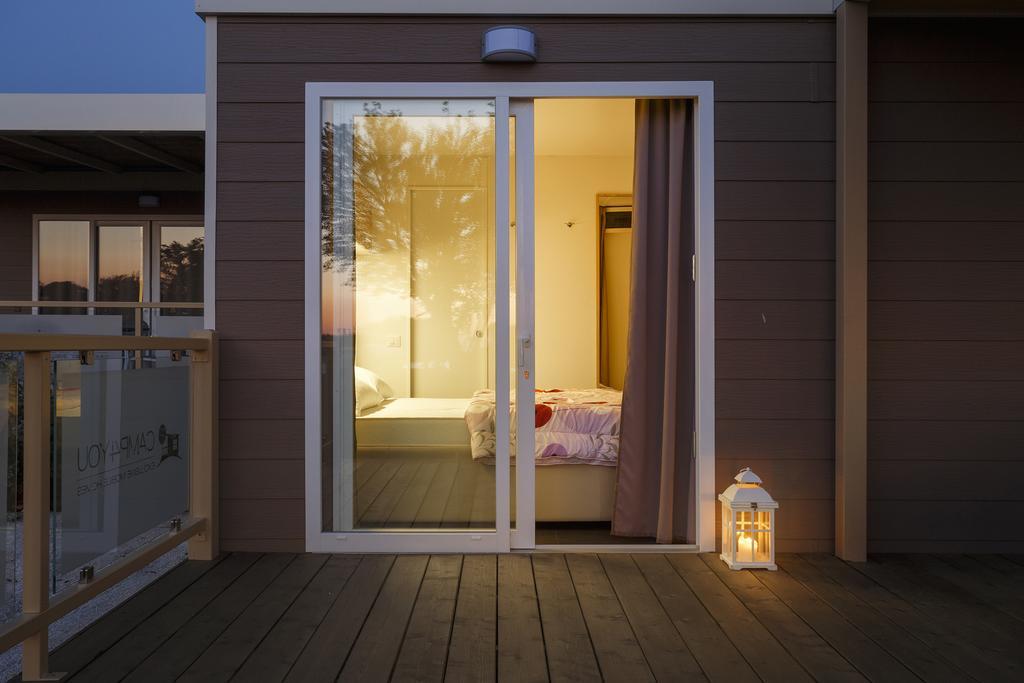 Mobile Homes Premium Vista Mare Park Umag By Camp4You Exterior foto